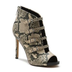 Karl Lagerfeld Snakeskin Peep Toe Heels Size 7.5